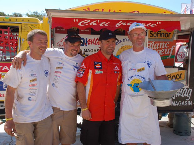 FRANCE 2 – JT – La Ch&rsquo;ti Friterie un 4×4 taillé pour la course Dakar 2009
