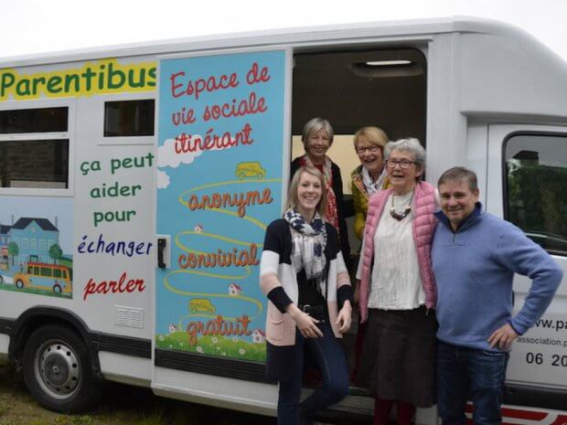 Parentibus, un bus dédié à l’écoute des familles