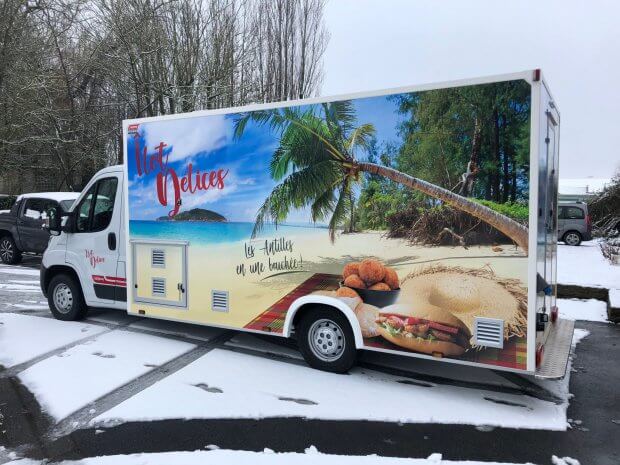 Un food truck paradisiaque… sous la neige!