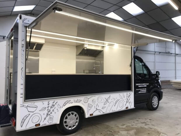 Camion cuisine pour l’Armée du Salut