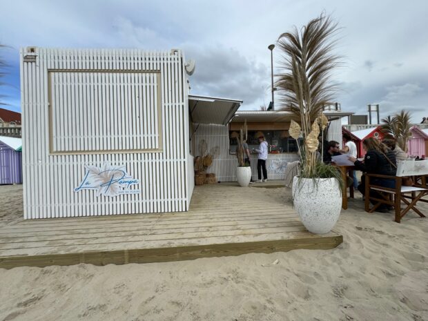 Container snack bar de plage la Pampa