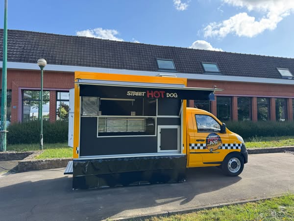 Piaggio hot dog: l’histoire inspirante de Street HOT DOG