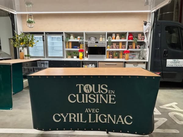 Un camion cuisine pour l’émission Tous en Cuisine sur M6